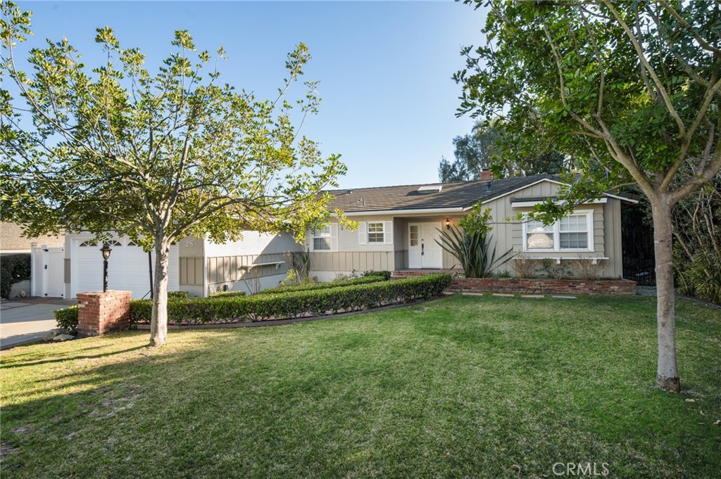 28 Ranchview Road Rolling Hills Estates, CA 90274 - Photo 2 of 44