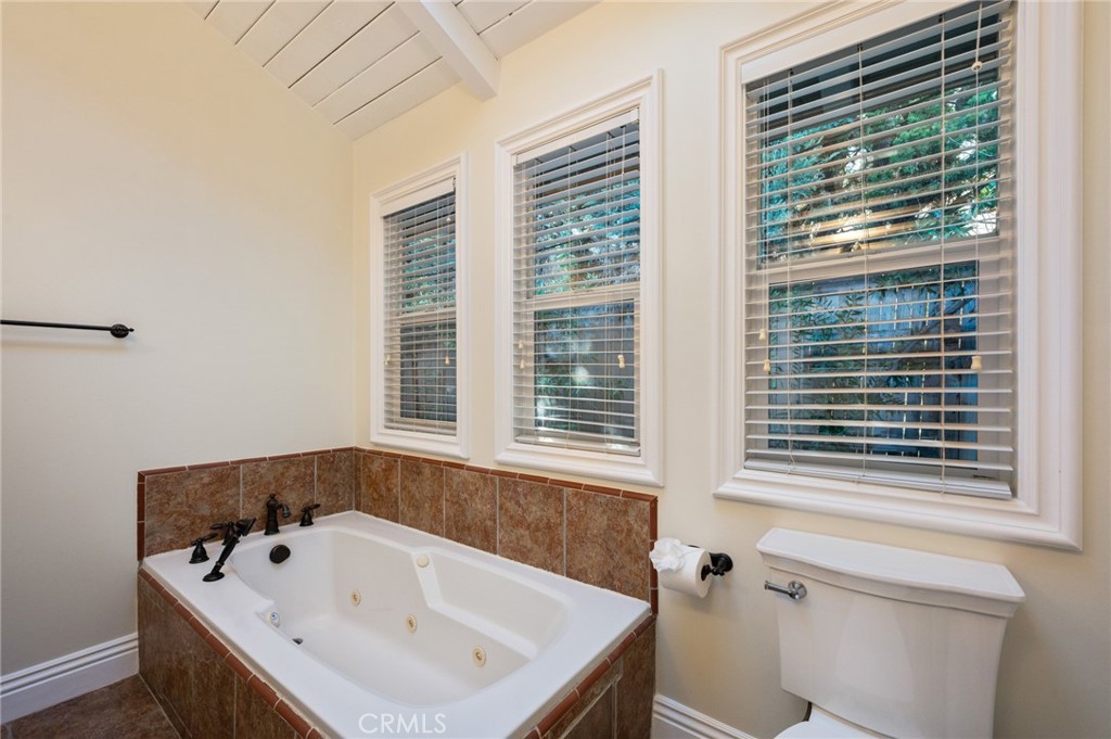 28 Ranchview Road Rolling Hills Estates, CA 90274 - Photo 33 of 44