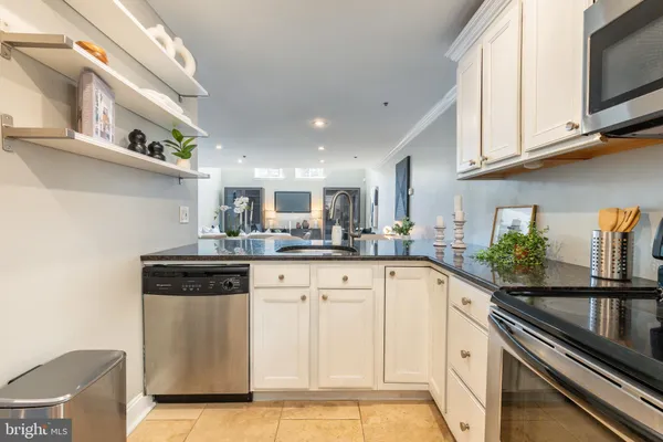 $289,900 | 627 North 18th Street, Unit 108, Philadelphia, PA 19130