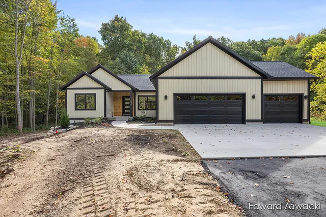 $559,000 | 11020 Hidden Pond Drive Northeast, Rockford, MI 49341