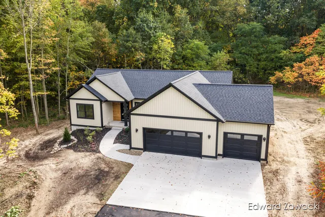 $559,000 | 11020 Hidden Pond Drive Northeast, Rockford, MI 49341
