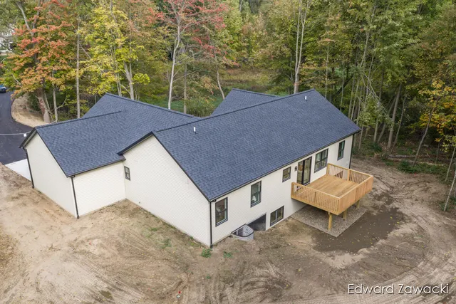 $559,000 | 11020 Hidden Pond Drive Northeast, Rockford, MI 49341