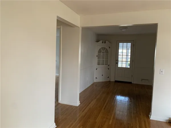 $2,700 | 80 Abington Road, Irondequoit, NY 14622