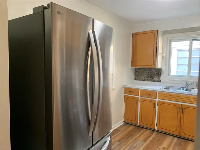 $3,000 | 80 Abington Road, Irondequoit, NY 14622