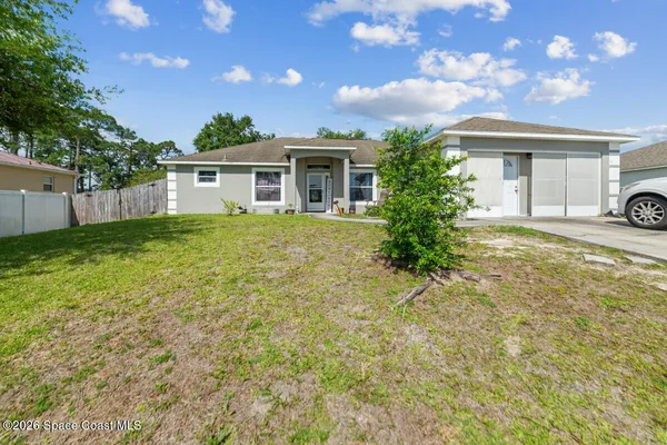 $269,990 | 466 El Dorado Avenue Southeast, Palm Bay, FL 32909