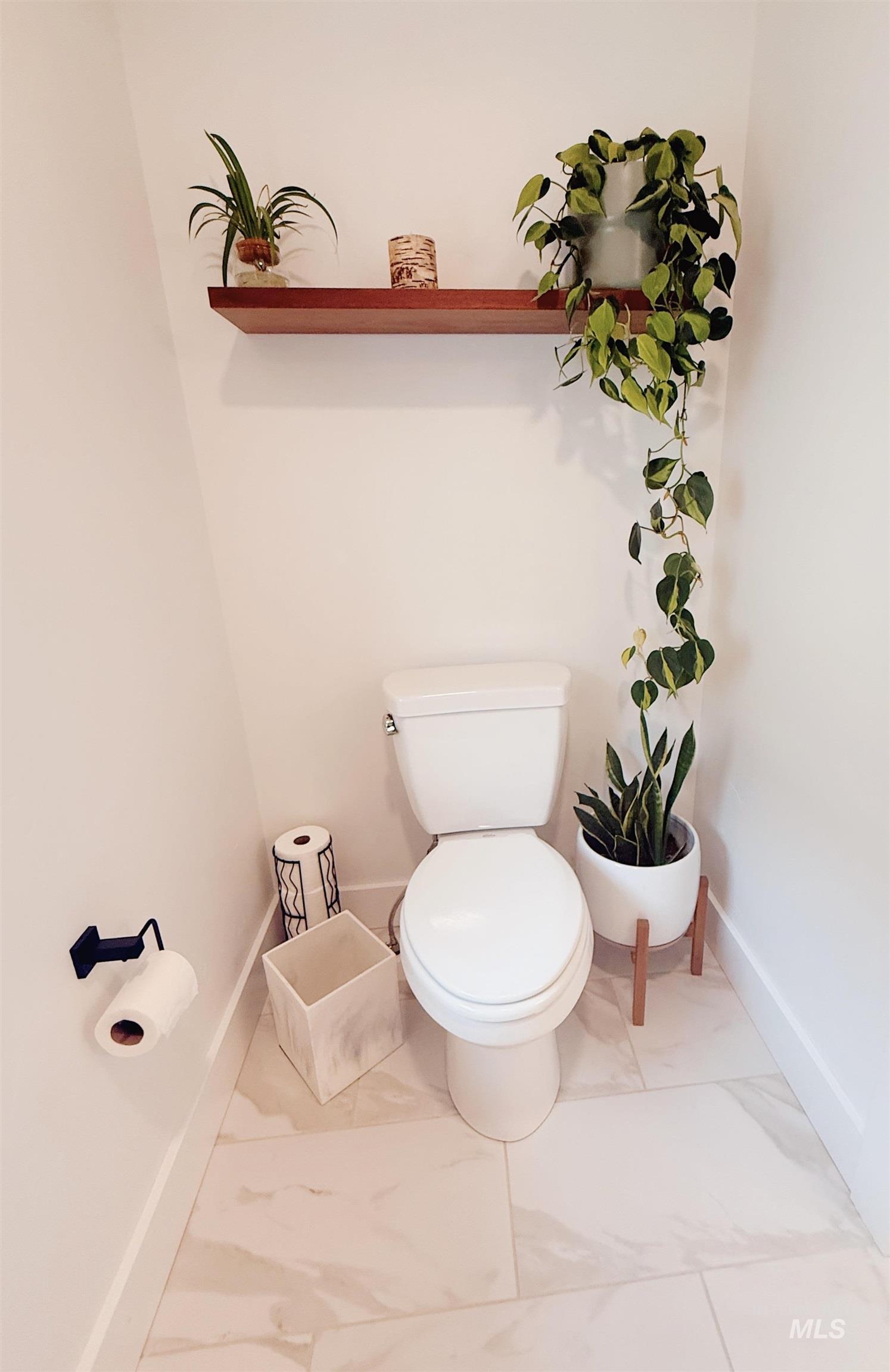 4637 West Riva Capri Street Meridian, ID 83646 - Photo 11 of 48