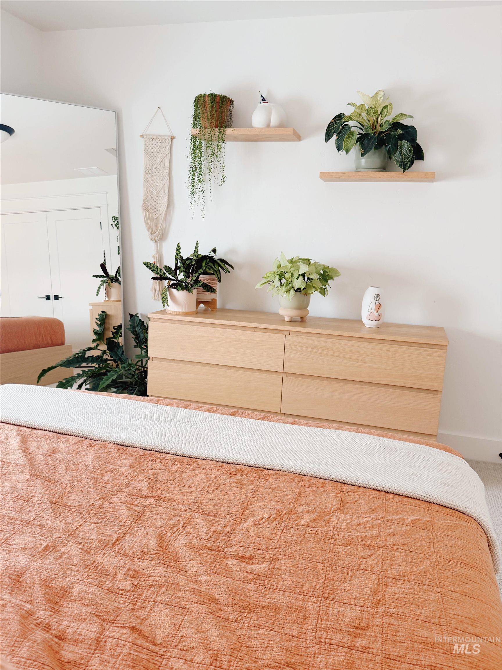 4637 West Riva Capri Street Meridian, ID 83646 - Photo 17 of 48