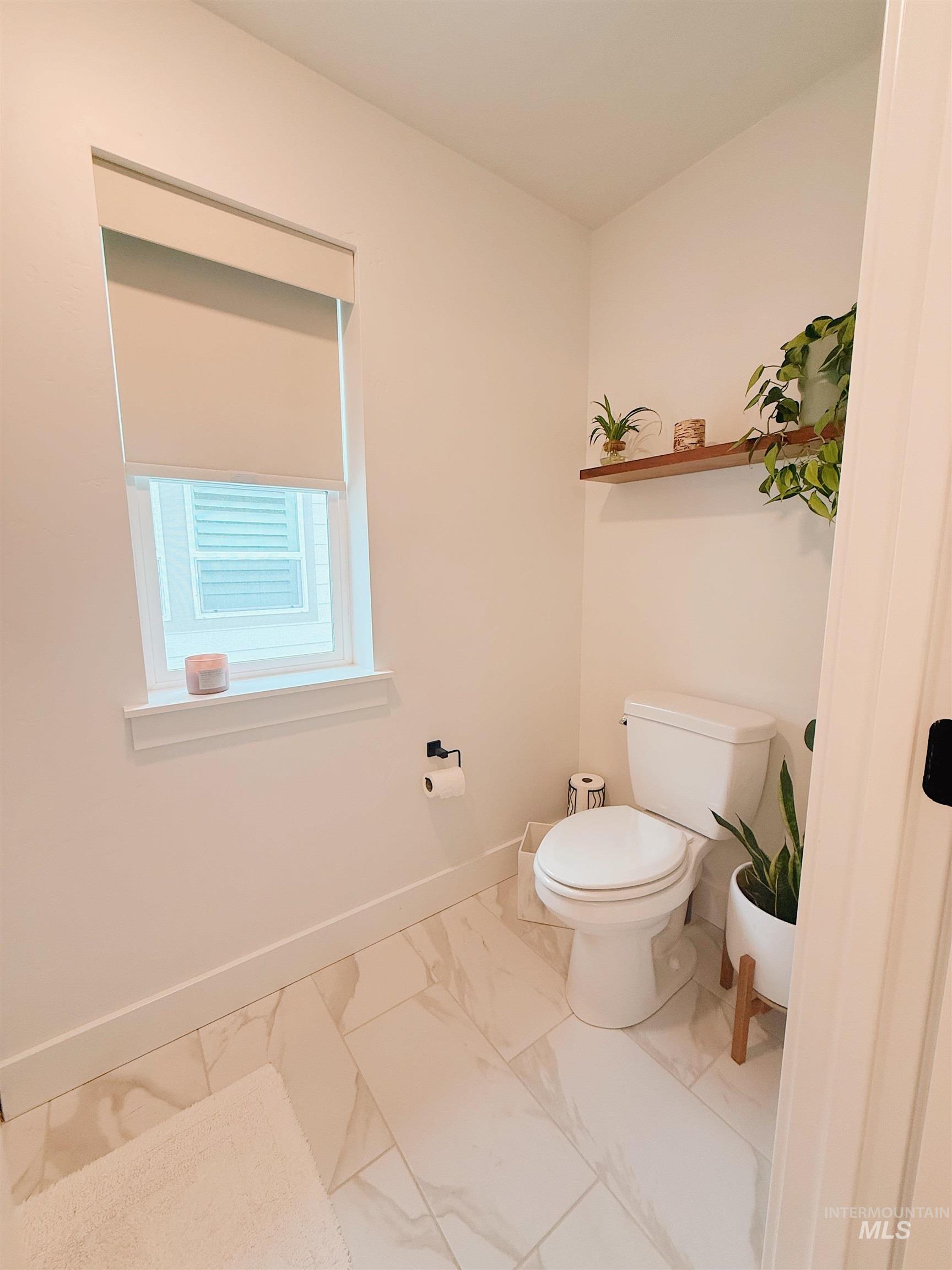 4637 West Riva Capri Street Meridian, ID 83646 - Photo 19 of 48