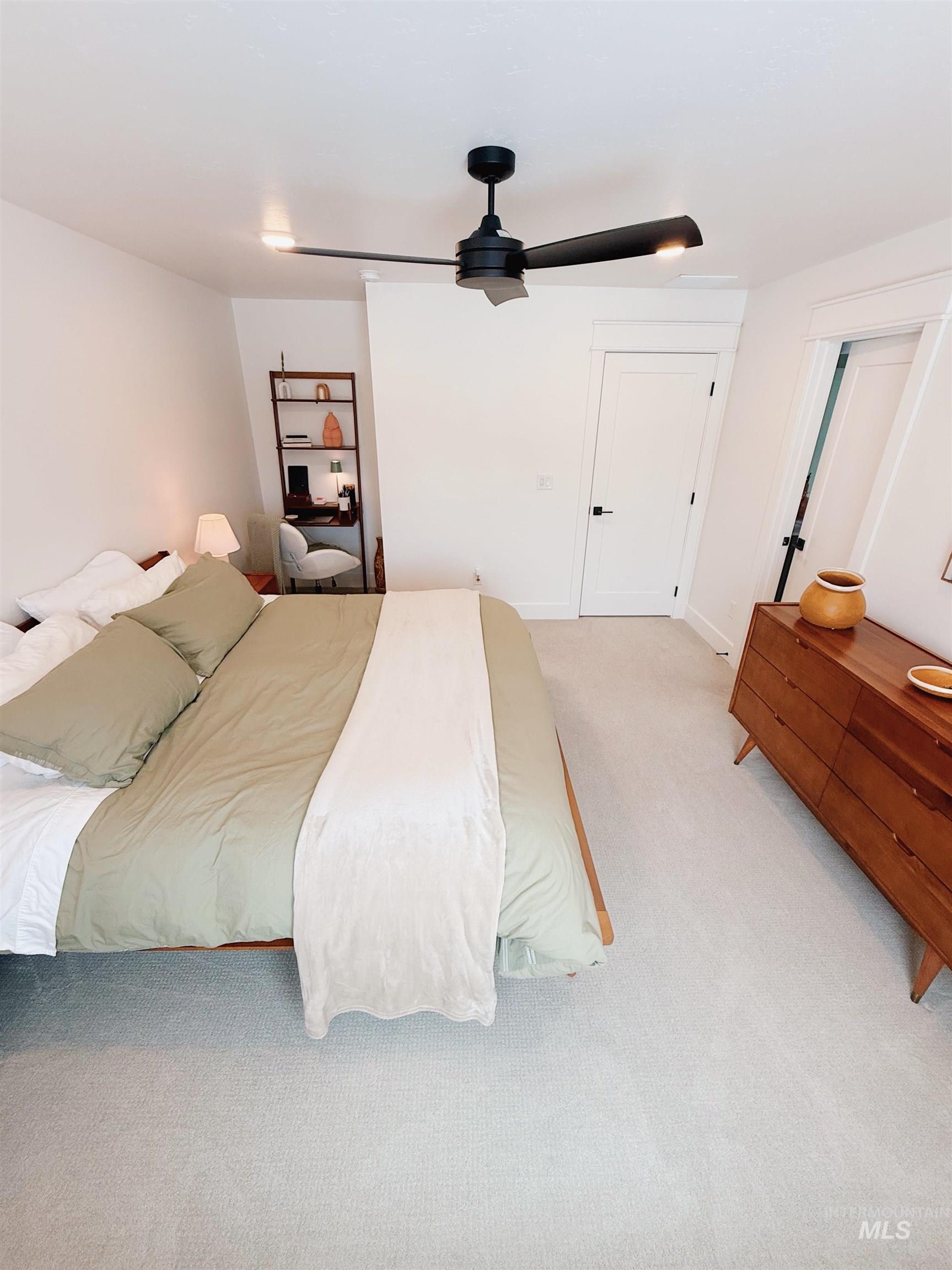 4637 West Riva Capri Street Meridian, ID 83646 - Photo 24 of 48