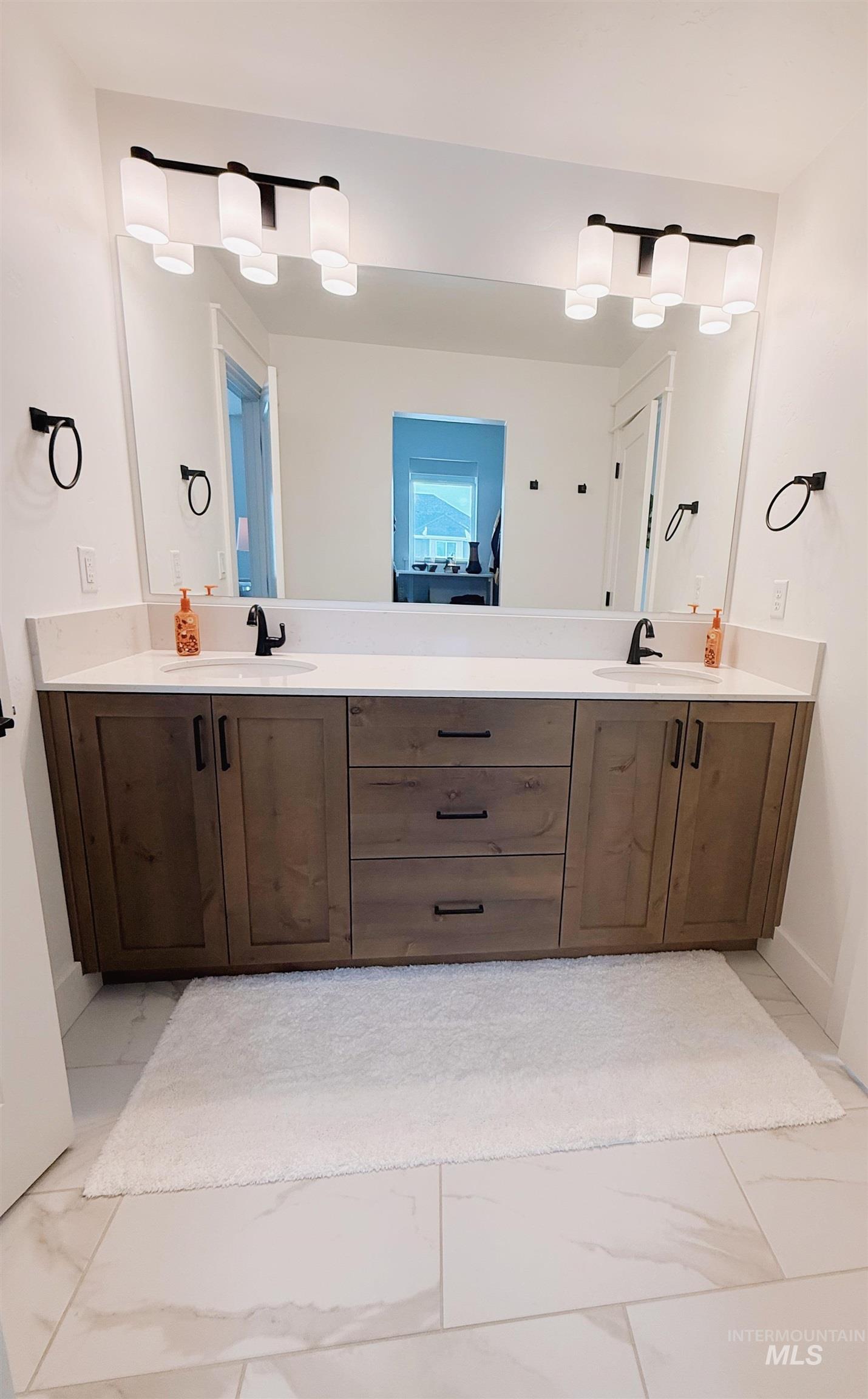 4637 West Riva Capri Street Meridian, ID 83646 - Photo 28 of 48