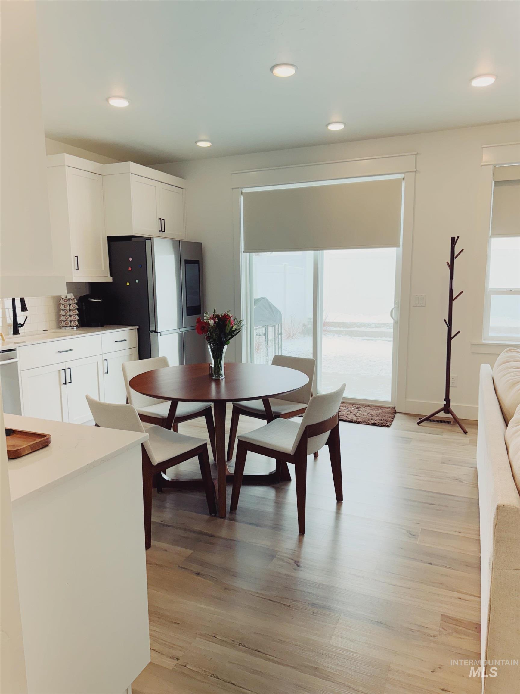 4637 West Riva Capri Street Meridian, ID 83646 - Photo 9 of 48