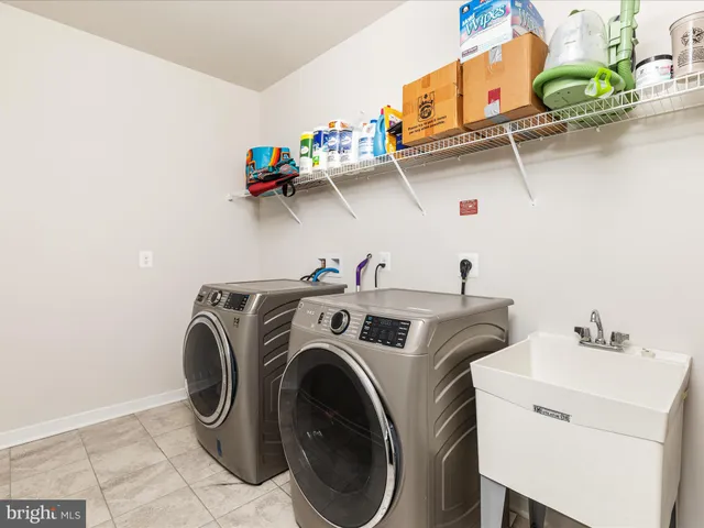 $560,000 | 308 Lehigh Drive, Winchester, VA 22602