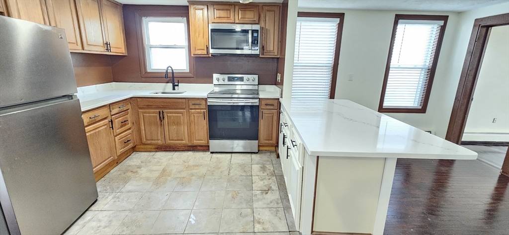 21 Central Street, Unit 2 Whitman, MA 02382 - Photo 3 of 4