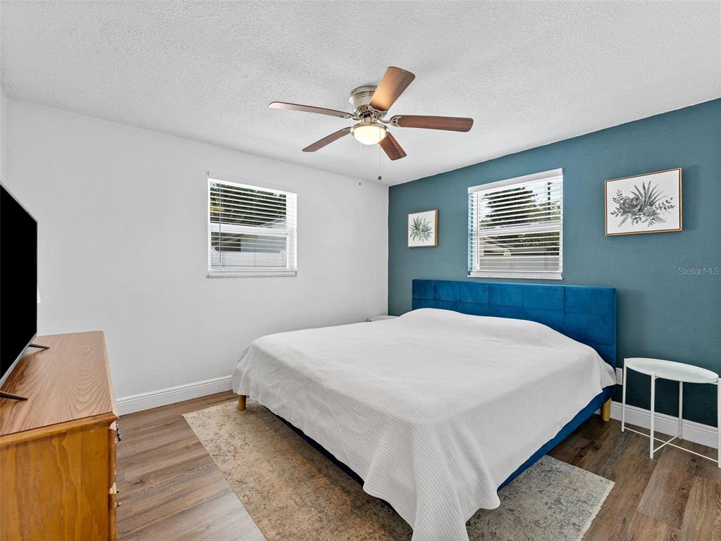 9091 83rd Way Seminole, FL 33777 - Photo 15 of 35