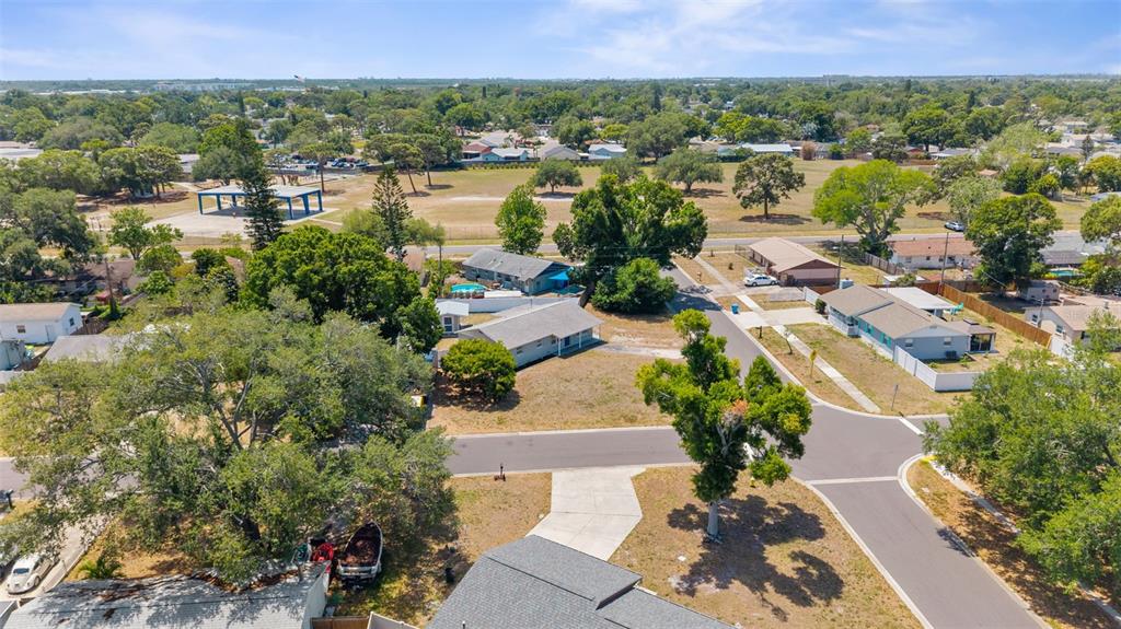 9091 83rd Way Seminole, FL 33777 - Photo 31 of 35