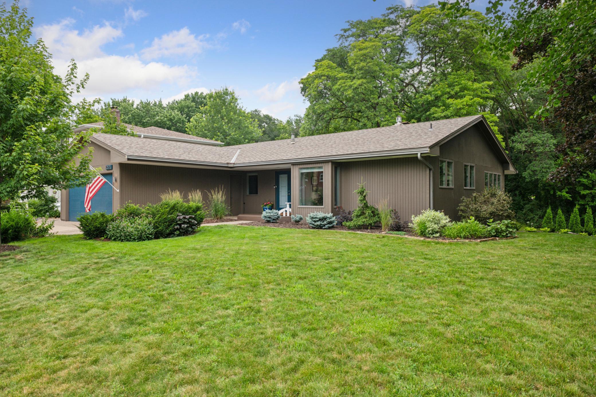 10525 Rich Road Bloomington, MN 55437 - Photo 1 of 47 Gallery Image 1