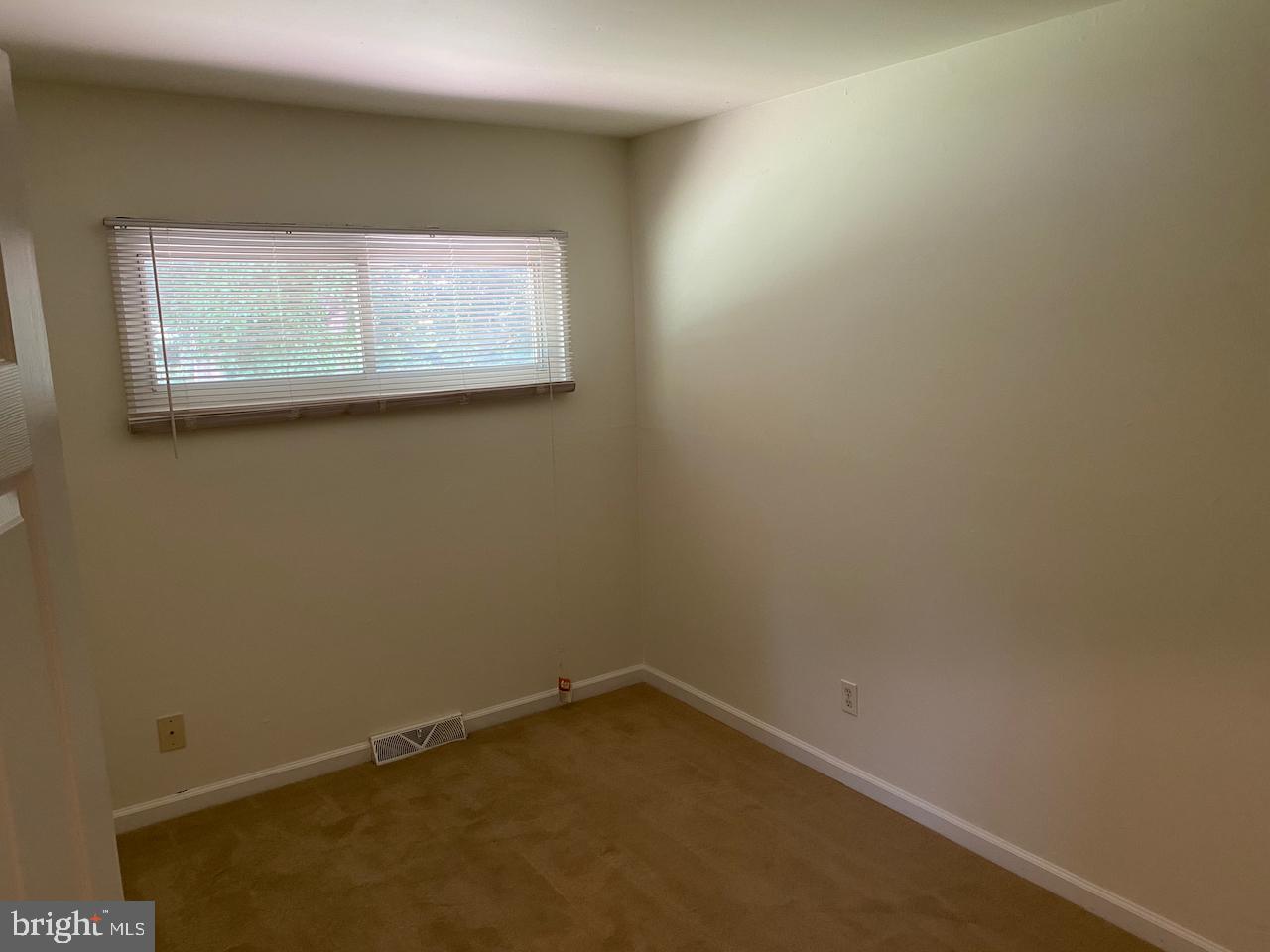 38 Wayne Drive Dover, DE 19901 - Photo 11 of 14