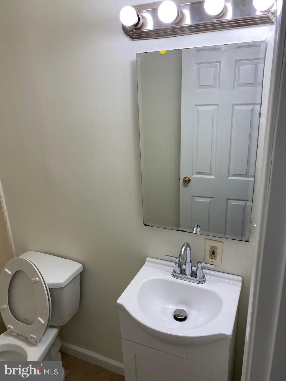 38 Wayne Drive Dover, DE 19901 - Photo 9 of 14