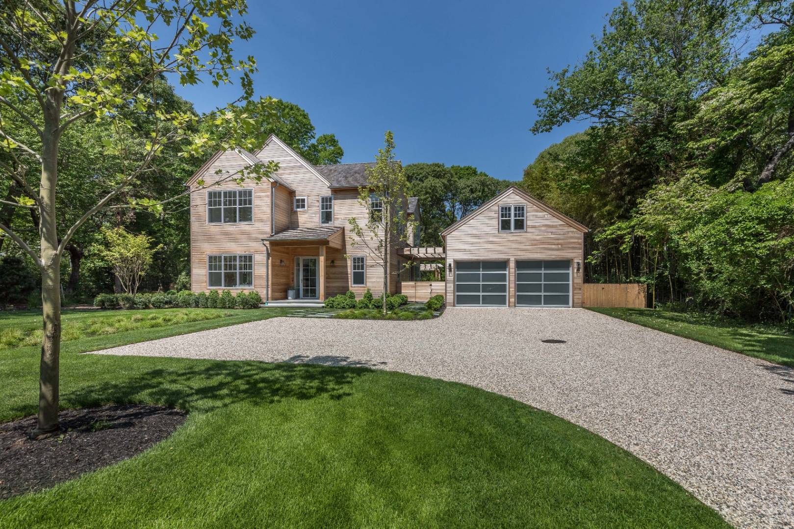 72 Sunset Beach Road Sag Harbor, NY 11963 - Photo 2 of 25 Gallery Image 2