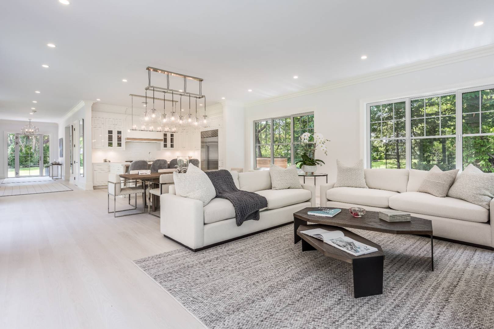 72 Sunset Beach Road Sag Harbor, NY 11963 - Photo 10 of 25 Gallery Image 10