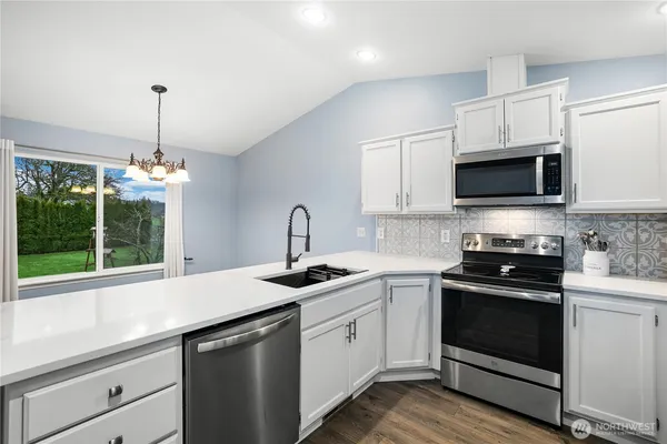 $470,000 | 10109 Meadowside Lane Southwest, Rochester, WA 98579
