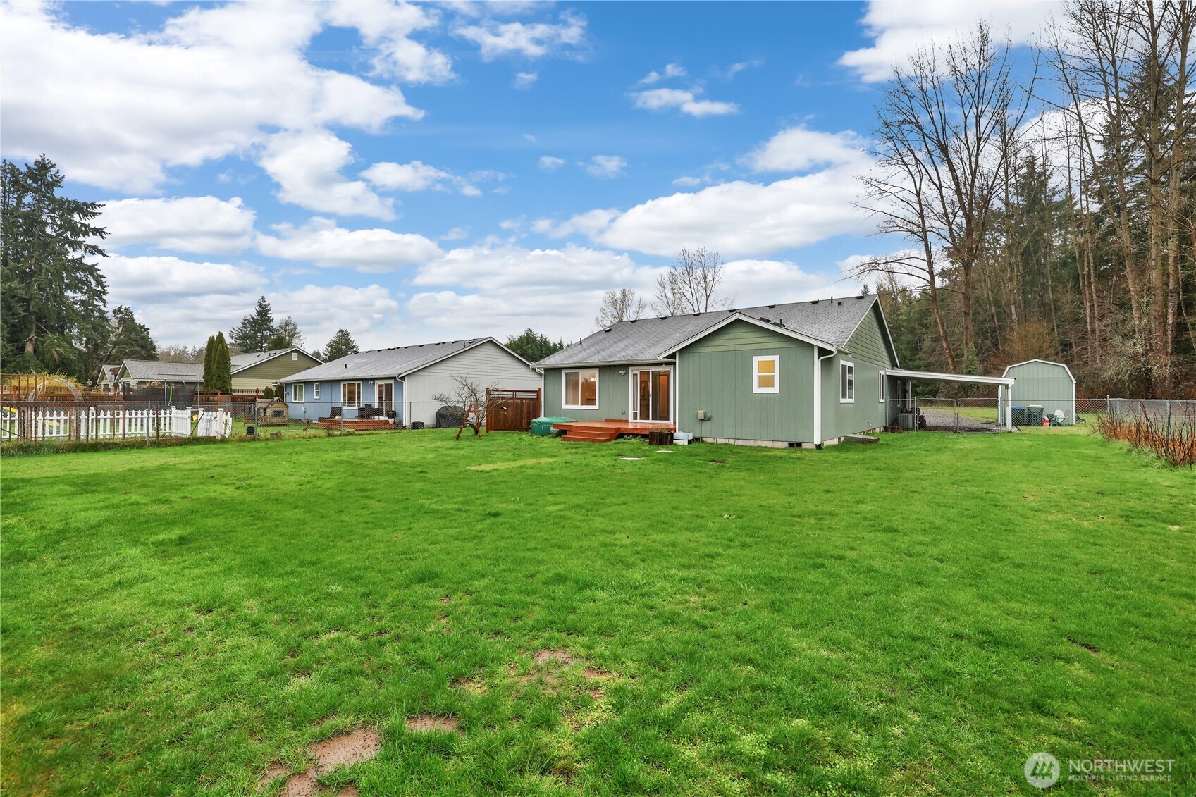 10109 Meadowside Lane Southwest Rochester, WA 98579 - Photo 24 of 32