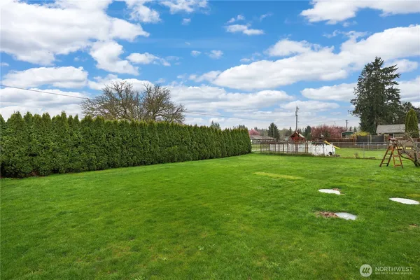 $470,000 | 10109 Meadowside Lane Southwest, Rochester, WA 98579