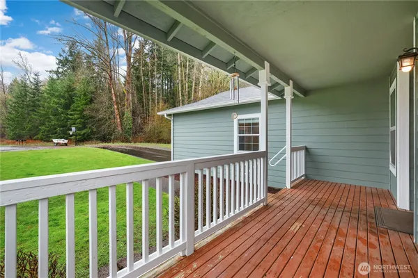 $470,000 | 10109 Meadowside Lane Southwest, Rochester, WA 98579