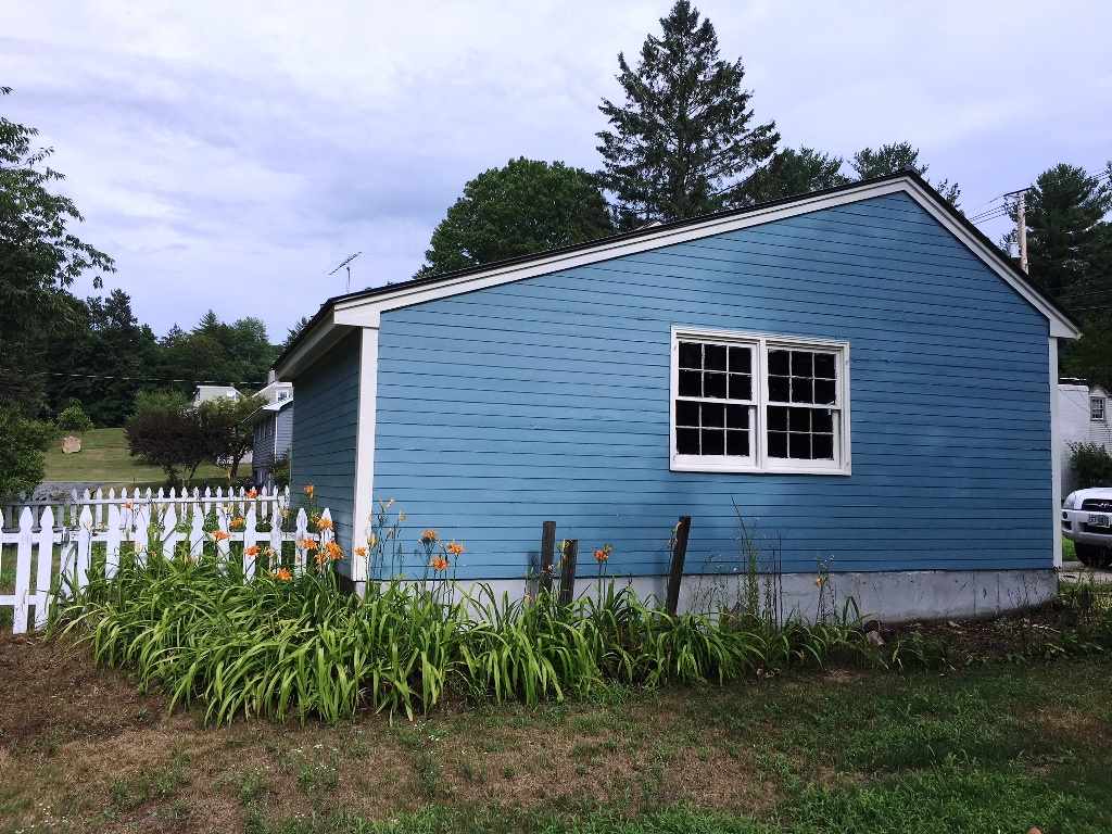 81 Penacook Road Hopkinton, NH 03229 - Photo 14 of 40