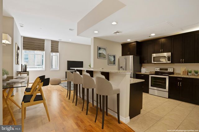 $595,000 | 1600 Arch Street, Unit 1906, Philadelphia, PA 19103