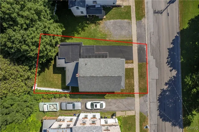 $180,000 | 122 Madison Street, Sangerfield, NY 13480