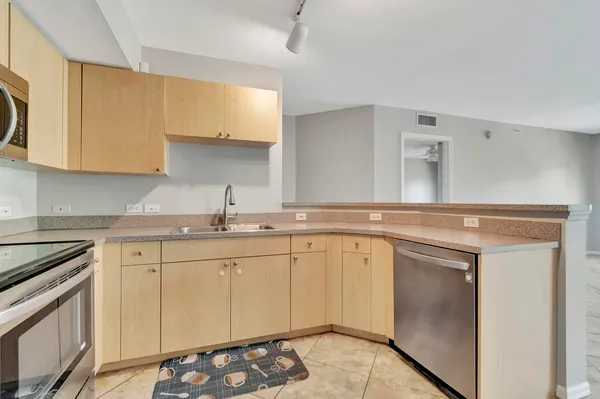 $2,800 | 116 Villa Circle, Unit 116, Boynton Beach, FL 33435