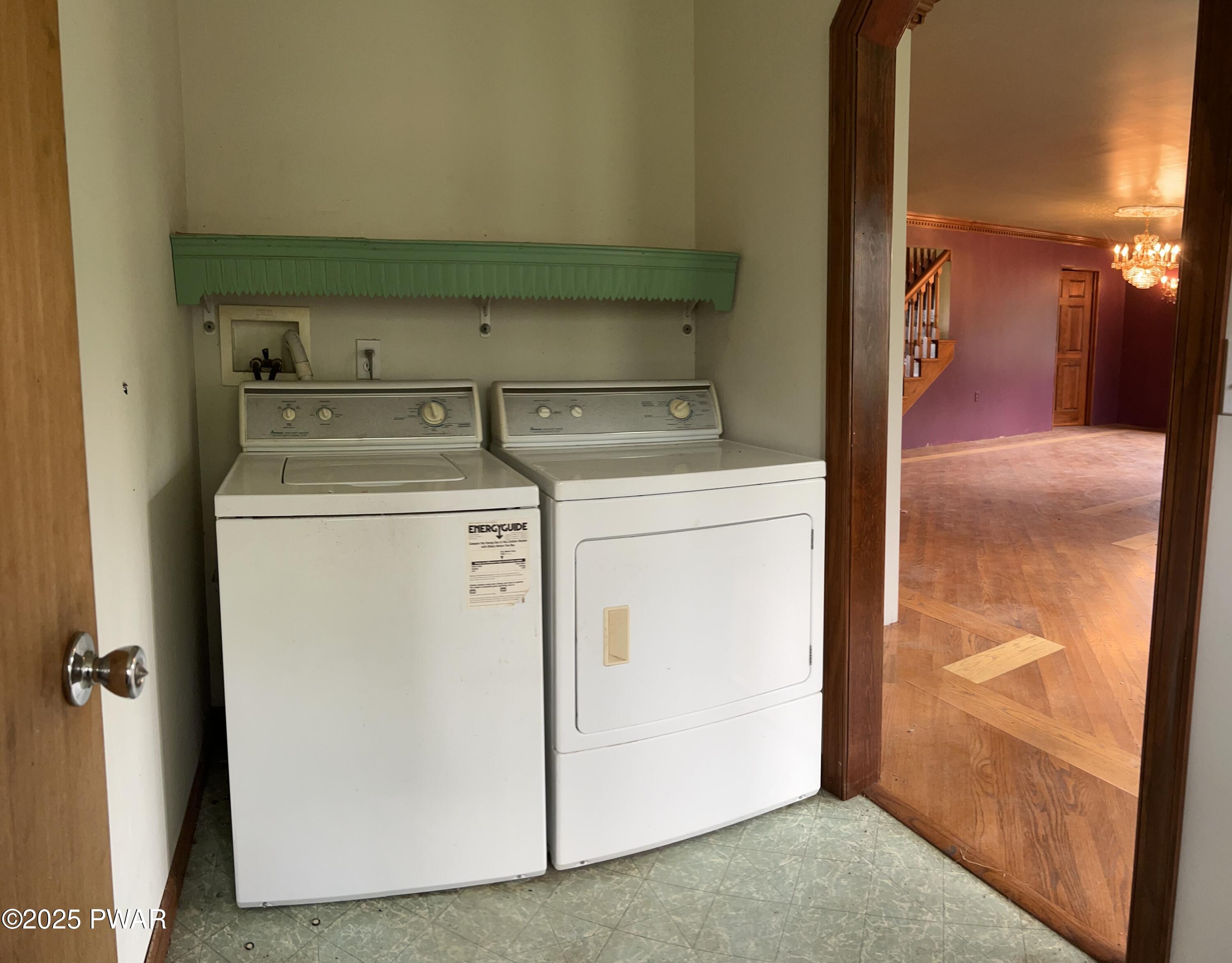 582 Spring Hill Road Moscow, PA 18444 - Photo 28 of 59 LAUNDRY