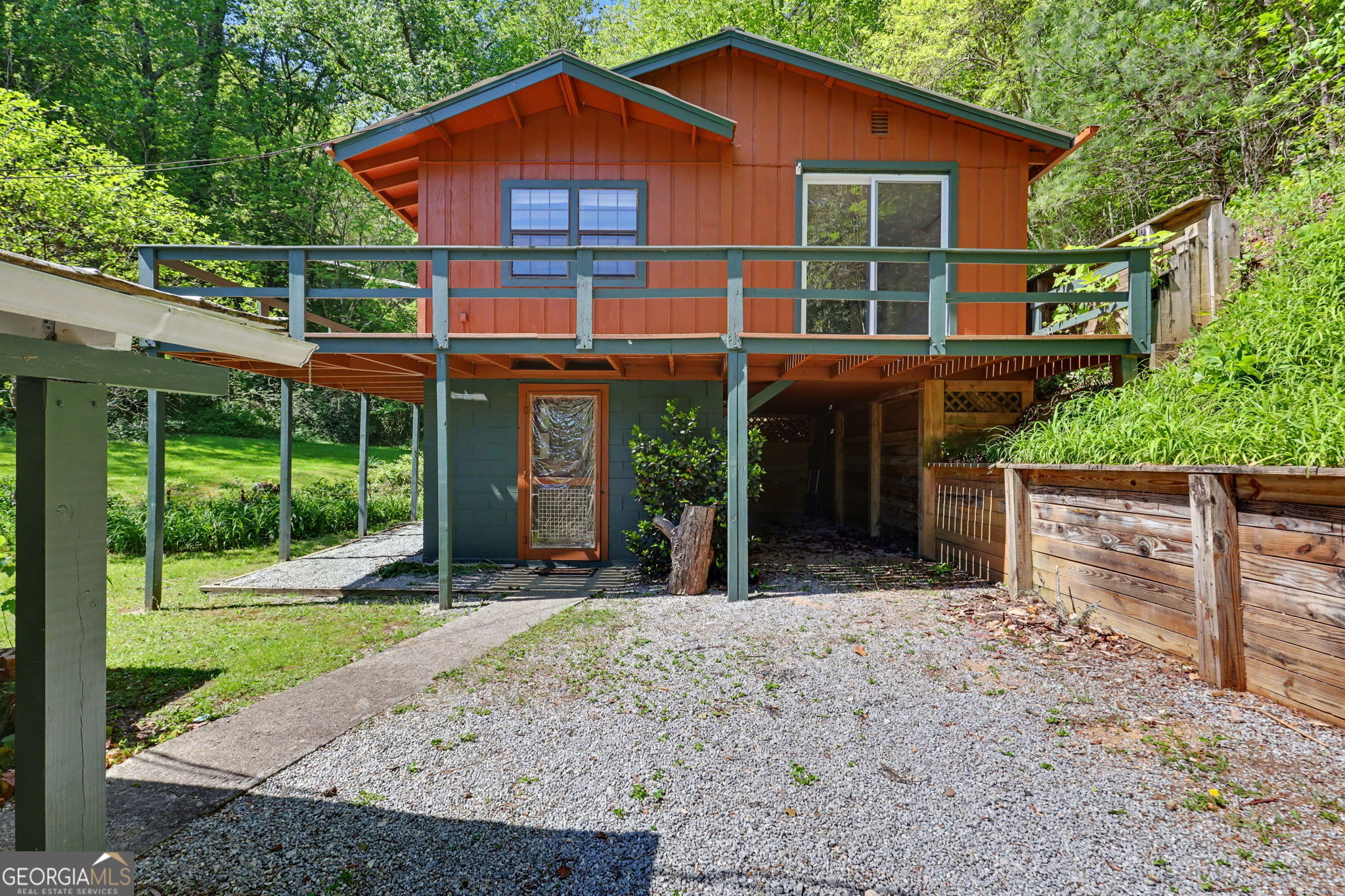 138 Taylors Chapel Road Rabun Gap, GA 30568 - Photo 5 of 52 apartment/ art studio