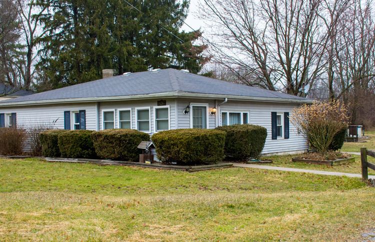 14267 Ireland Road Mishawaka, IN 46544 - Photo 1 of 34