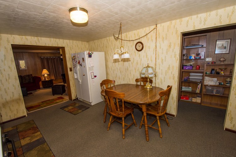 14267 Ireland Road Mishawaka, IN 46544 - Photo 11 of 34