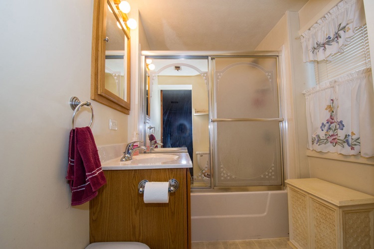 14267 Ireland Road Mishawaka, IN 46544 - Photo 17 of 34