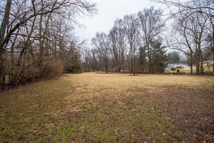 14267 Ireland Road Mishawaka, IN 46544 - Photo 23 of 34