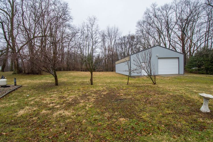 14267 Ireland Road Mishawaka, IN 46544 - Photo 32 of 34