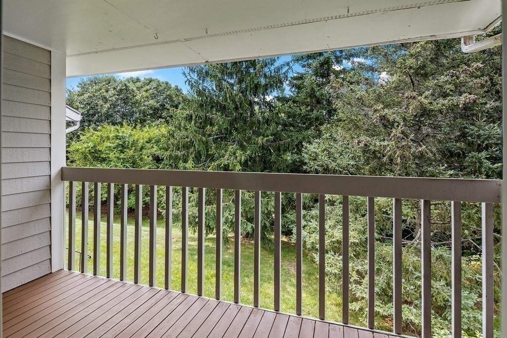 19 Beal's Cove Road, Unit K Hingham, MA 02043 - Photo 10 of 14 a view of a balcony with wooden floor