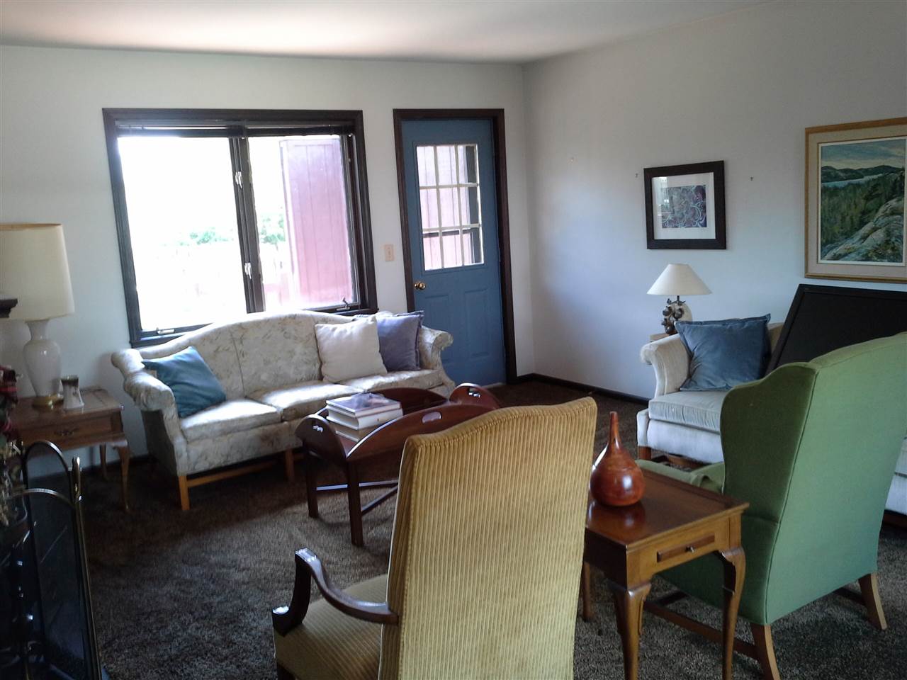722 Riverside Drive Linden, MI 48451 - Photo 11 of 26 31385694-10.JPG