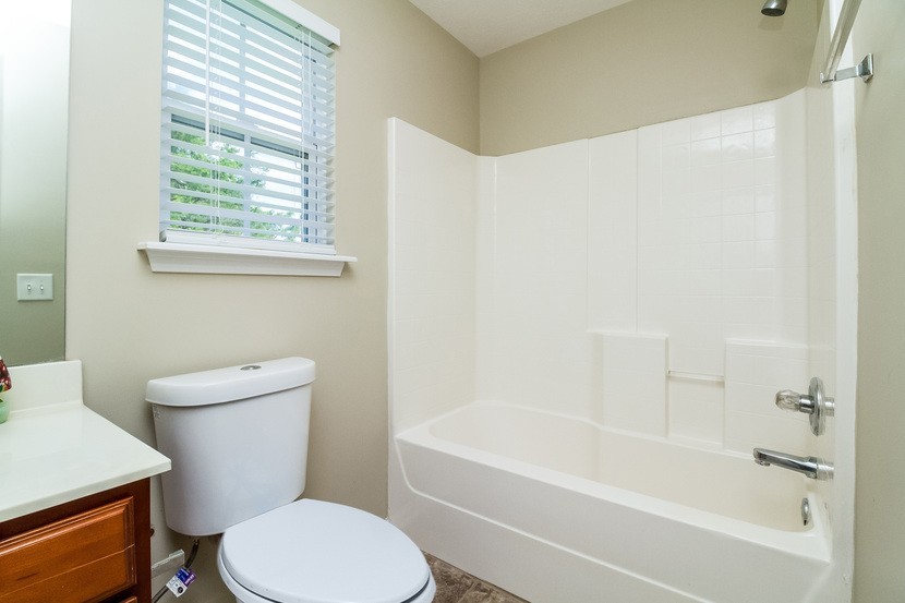 211 Breeze Drive Murfreesboro, TN 37129 - Photo 4 of 12