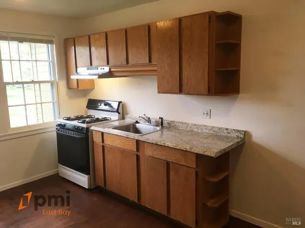 $1,940 | 5 Rodgers Street, Vallejo, CA 94590