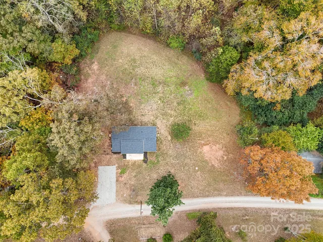 view of city and mountain view