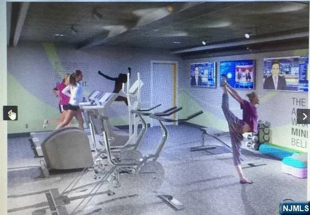 $2,700 | 280-320 Oak Street, Unit 290TL, Ridgewood, NJ 07450