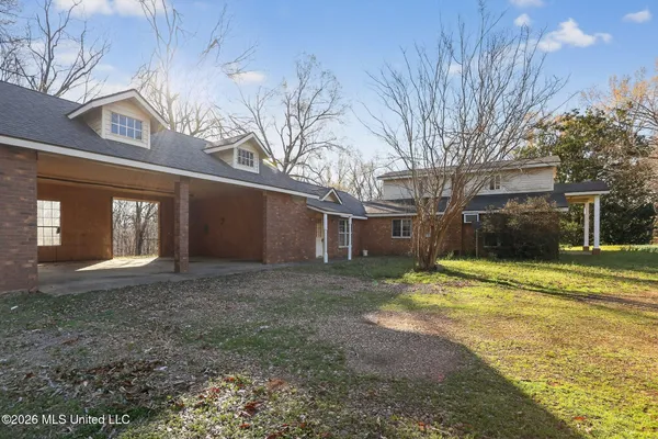 $219,900 | 219 Heafner Road, Batesville, MS 38606