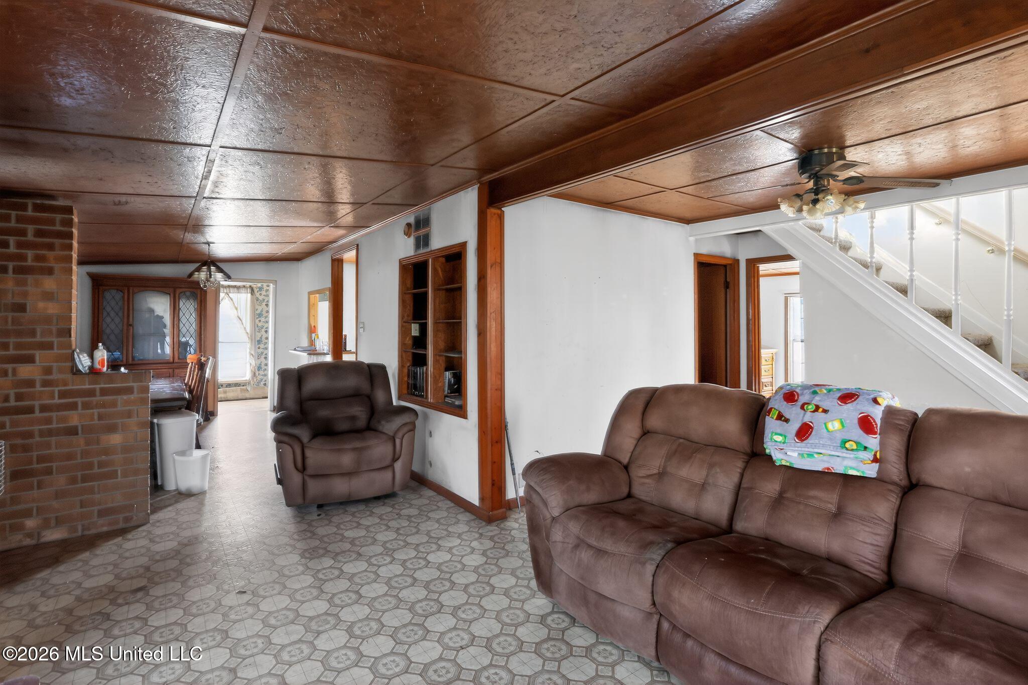 219 Heafner Road Batesville, MS 38606 - Photo 8 of 22 9