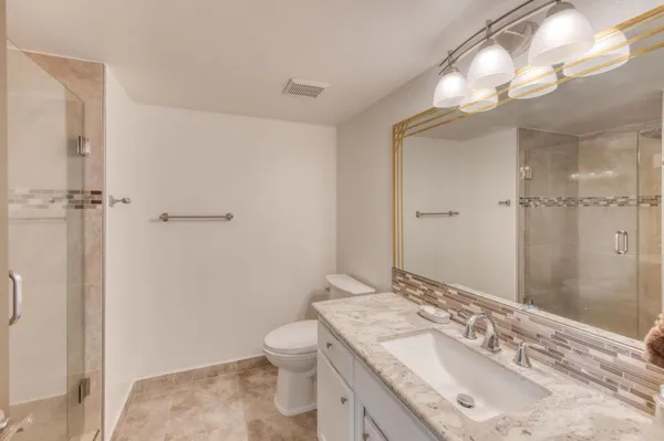 $569,000 | 1917 East Serena Avenue, Fresno, CA 93720