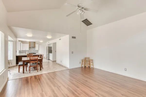 $569,000 | 1917 East Serena Avenue, Fresno, CA 93720