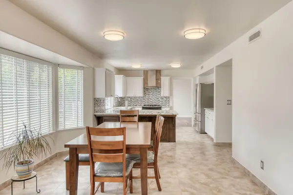 $569,000 | 1917 East Serena Avenue, Fresno, CA 93720